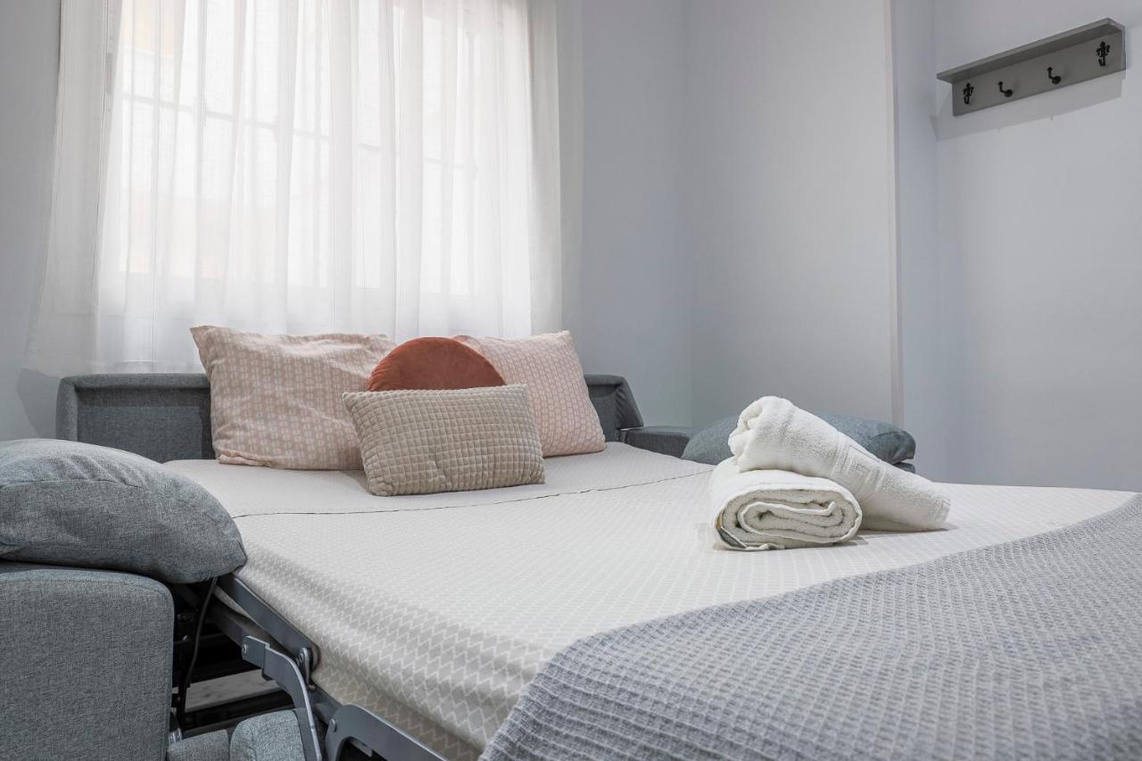 Ruisenor 10 Apartment Sevilla Bagian luar foto