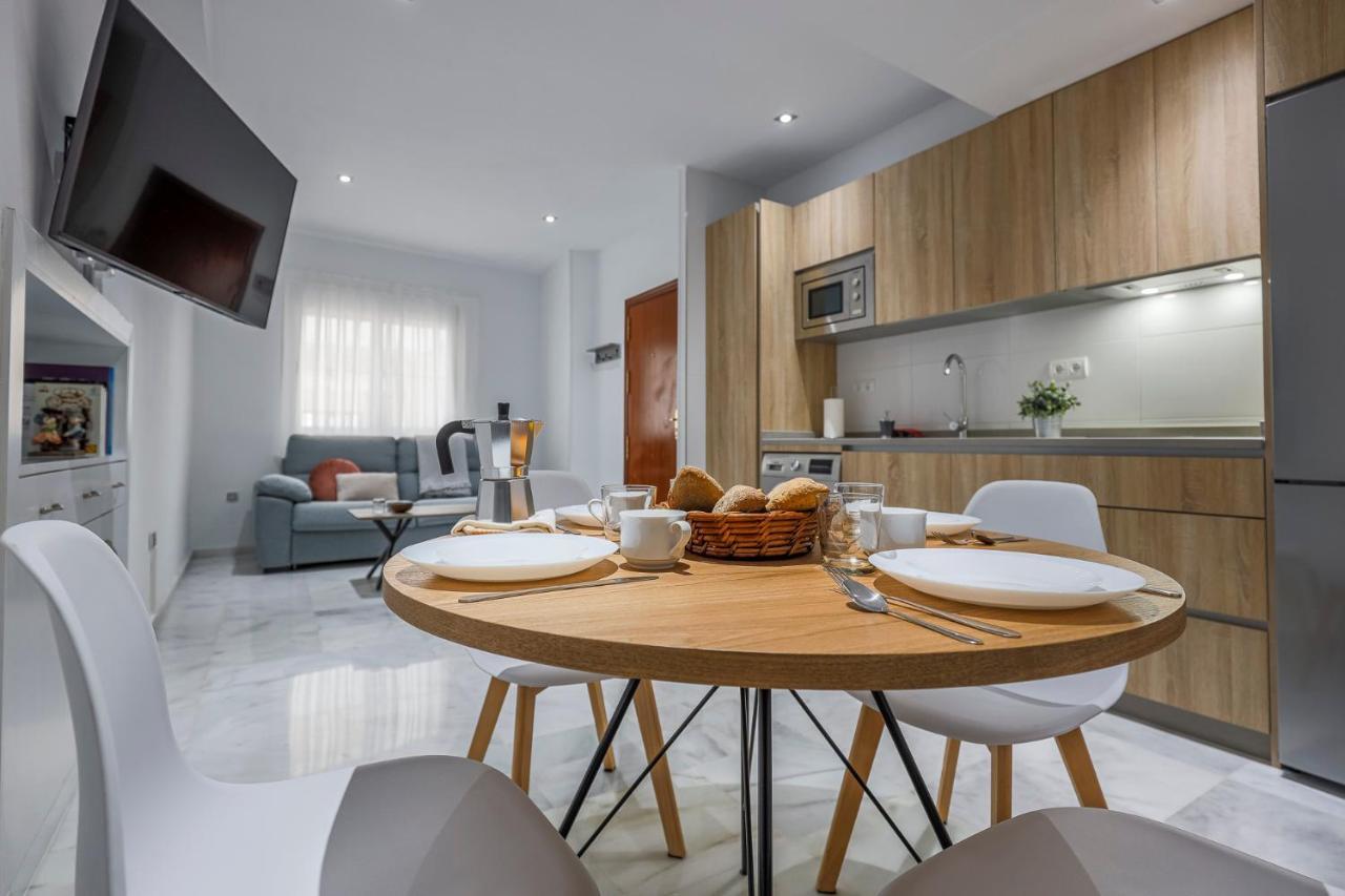 Ruisenor 10 Apartment Sevilla Bagian luar foto