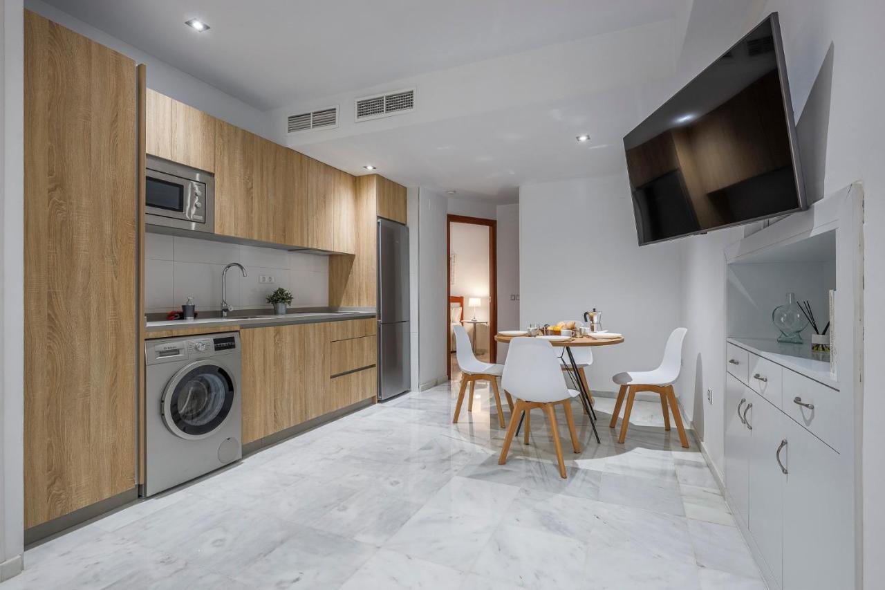 Ruisenor 10 Apartment Sevilla Bagian luar foto
